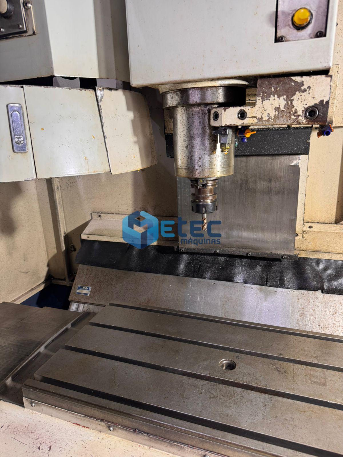 Centro de Usinagem Doosan Daewoo DMV3016LD