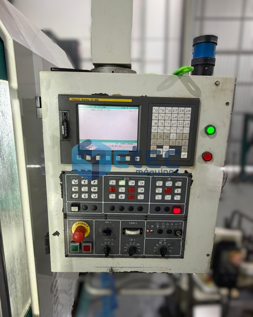 Centro de Usinagem Sinitron VMC-1000L
