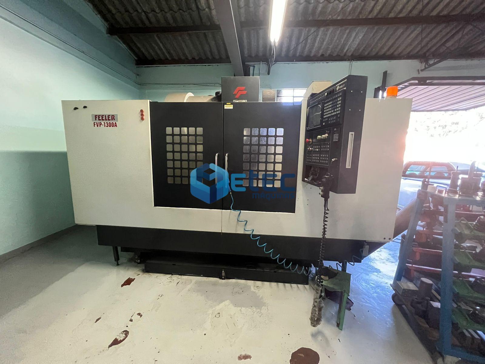 Centro de Usinagem Feeler FVP1300A