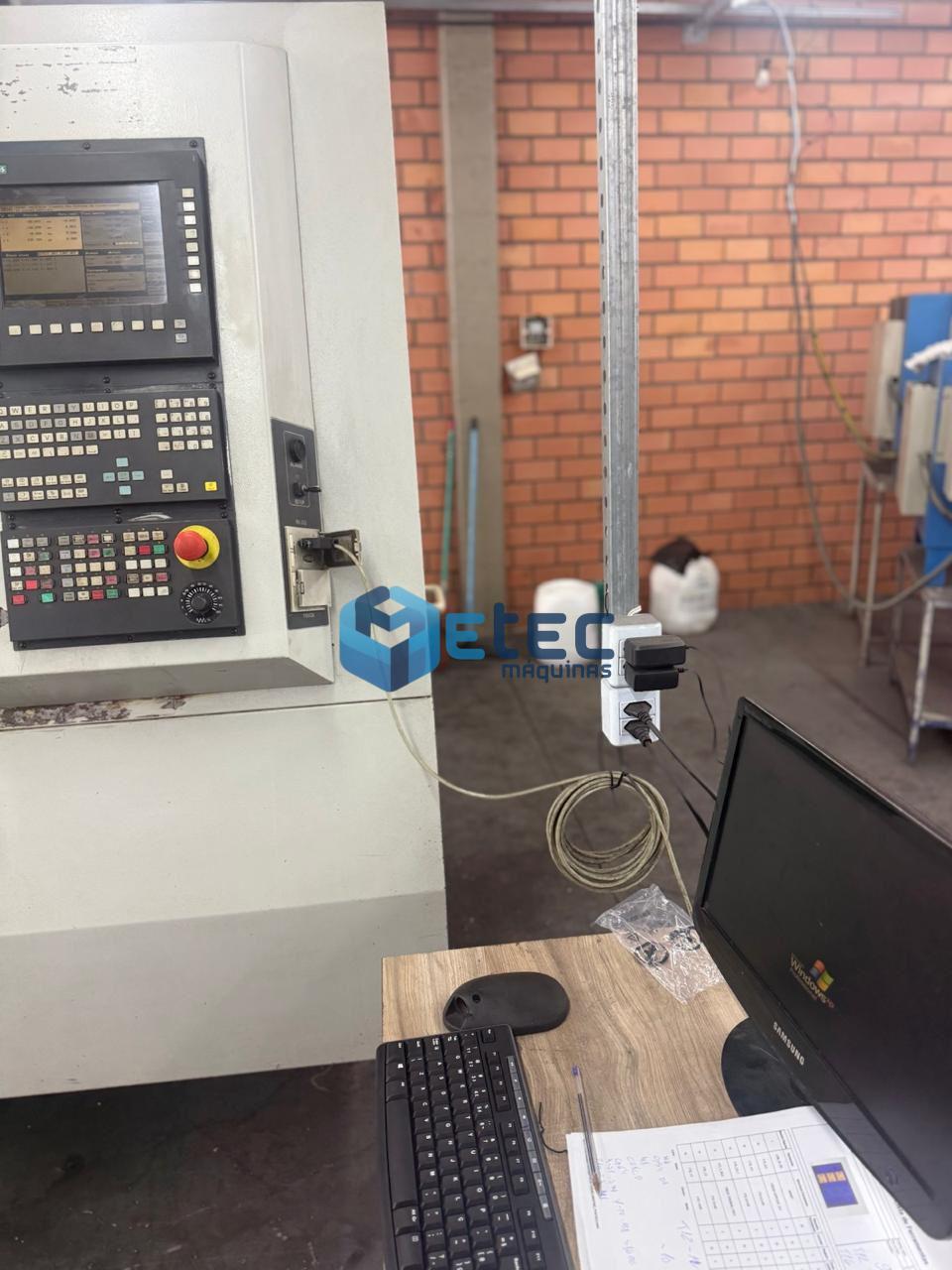 Centro de Usinagem Vertical Romi Discovery 760