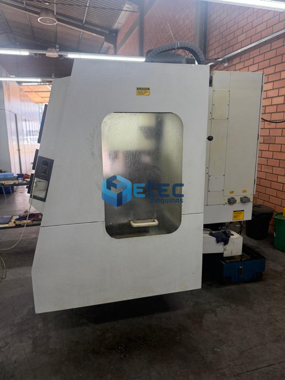 Centro de Usinagem Vertical Romi Discovery 760