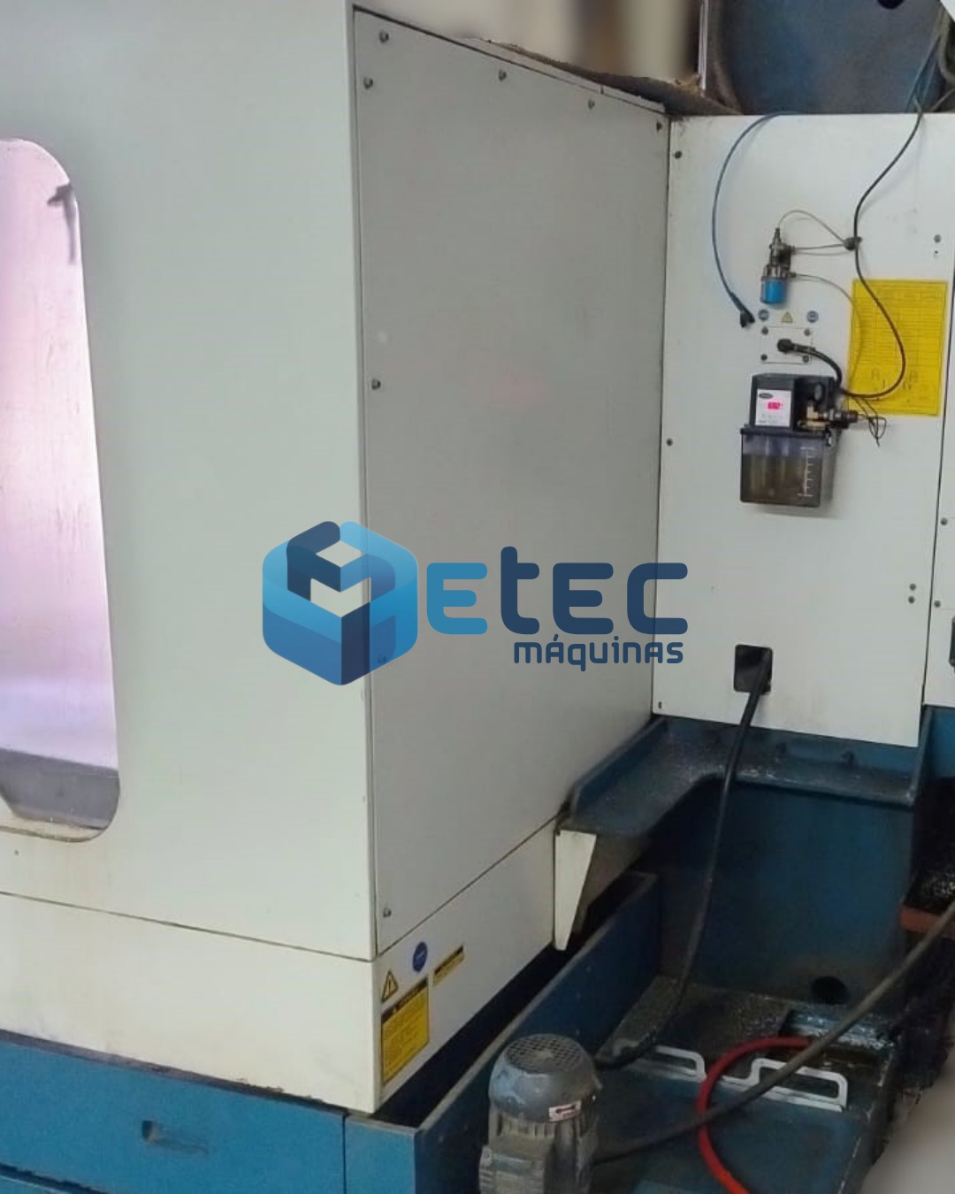 Centro de Usinagem Vertical Romi Discovery D1250