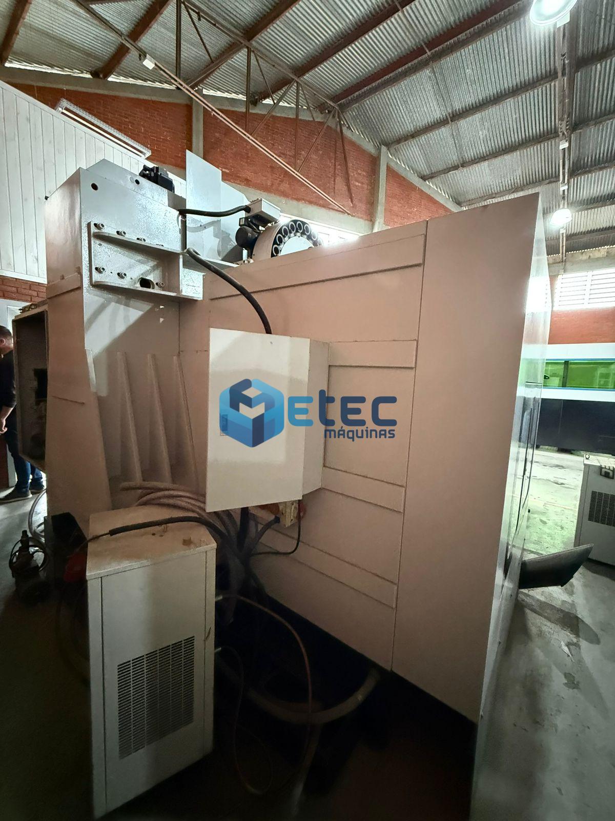 Centro de Usinagem Travis M1500