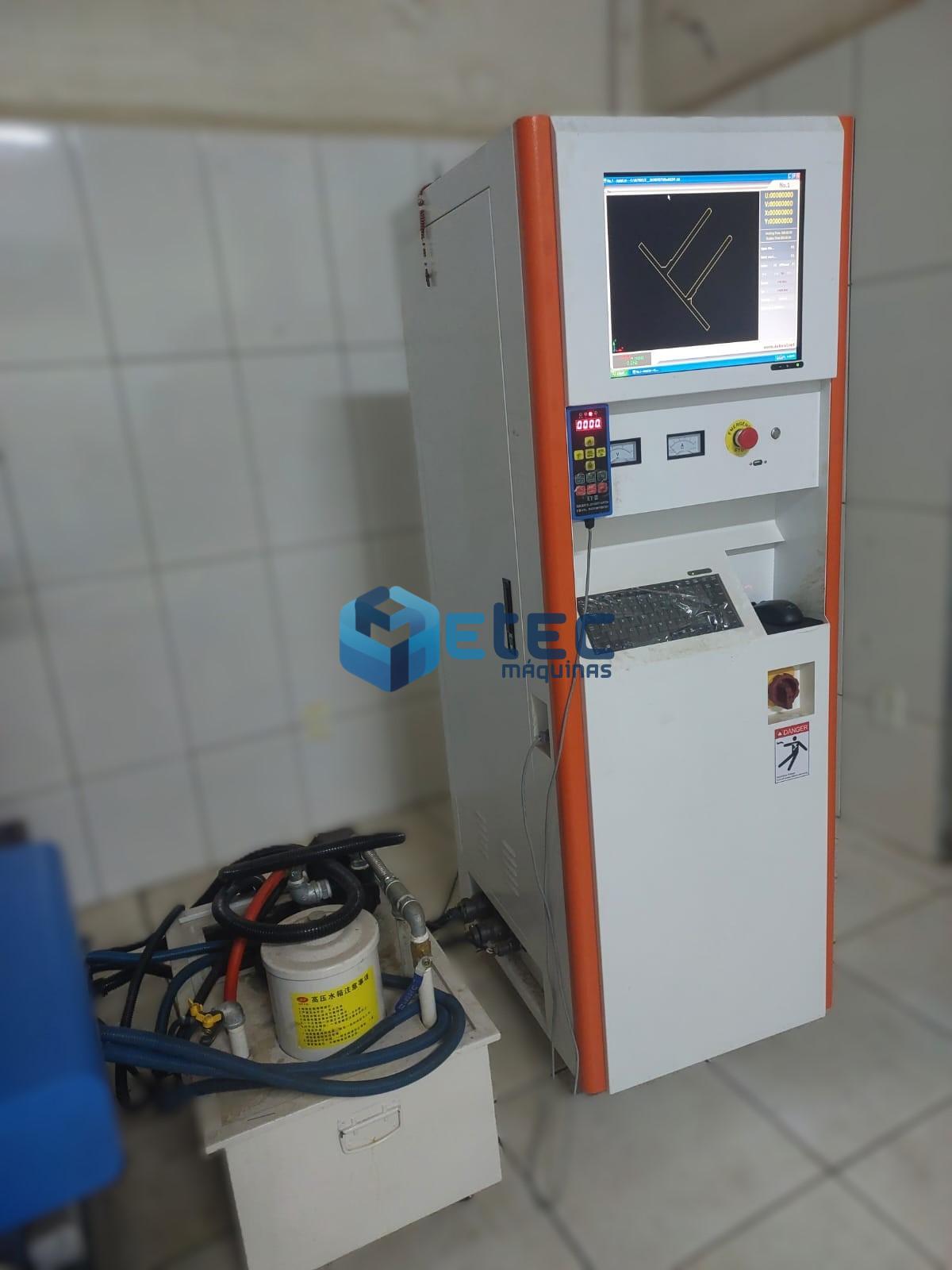 Eletroerosão a Fio CNC EDM Wire Cut Modelo 7745