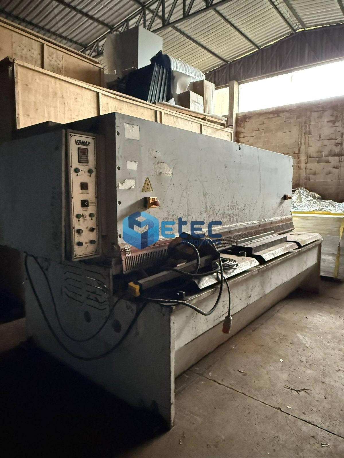 Guilhotina Hidráulica CN Ermak HGD 3100 x 10