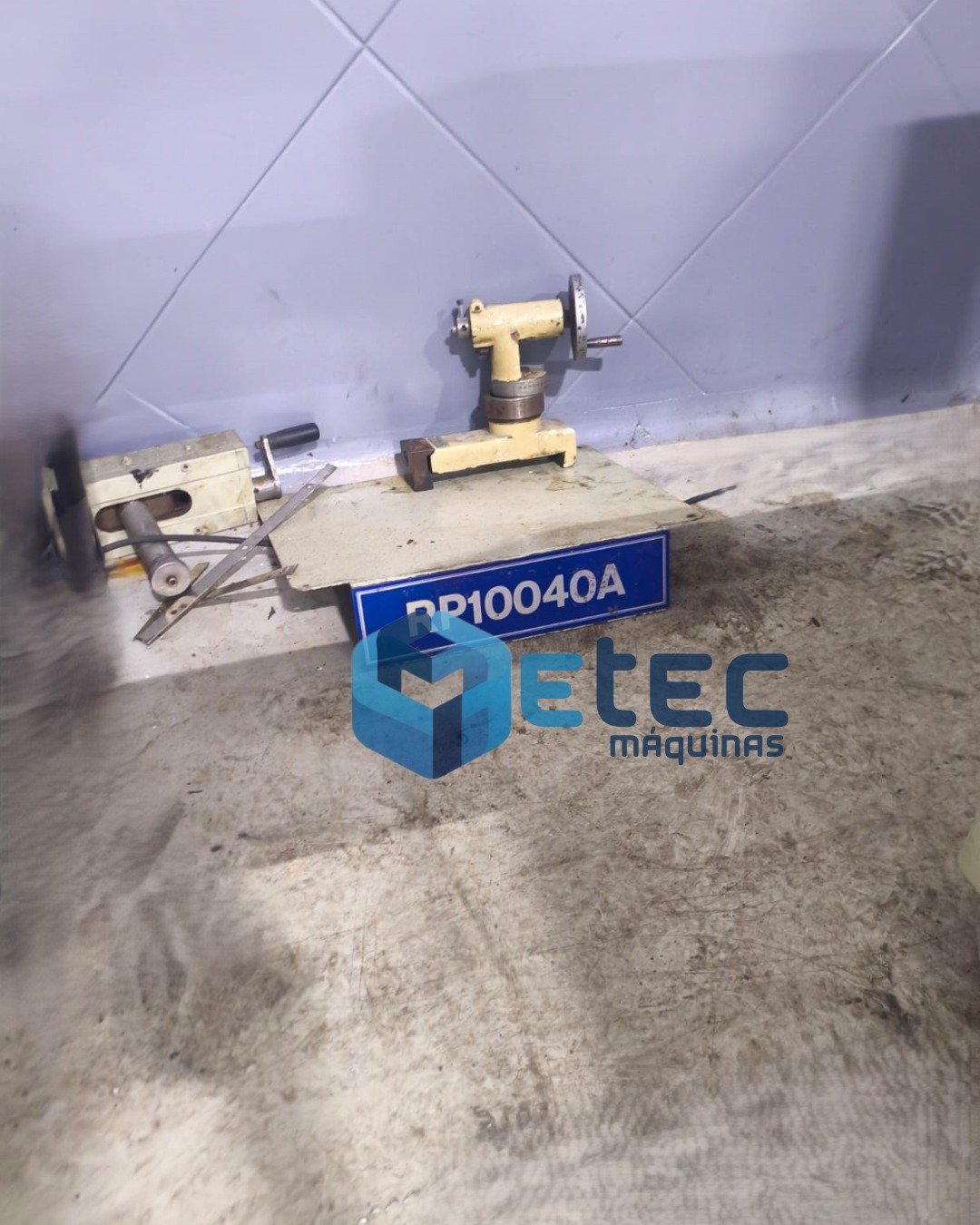 Retífica Cilíndrica Hidráulica Ribow – 1600 x 320 mm