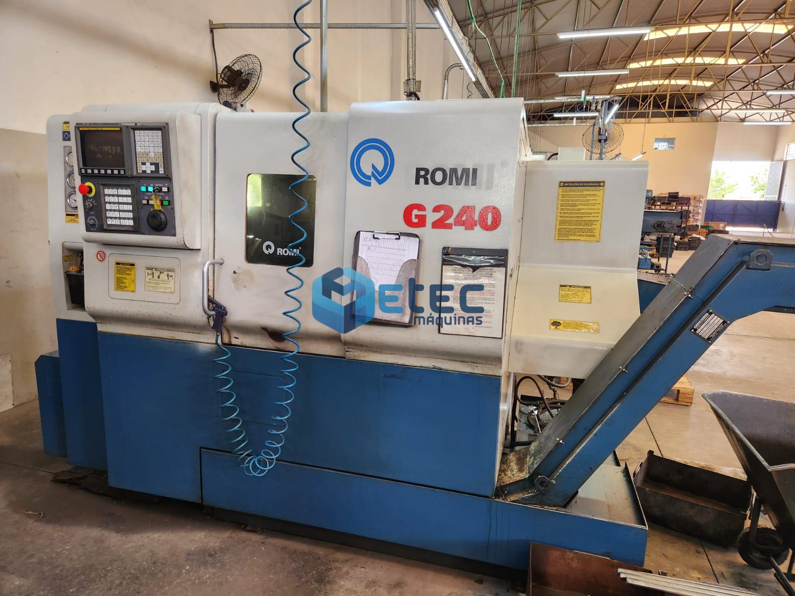 Centro de Torneamento Romi G240