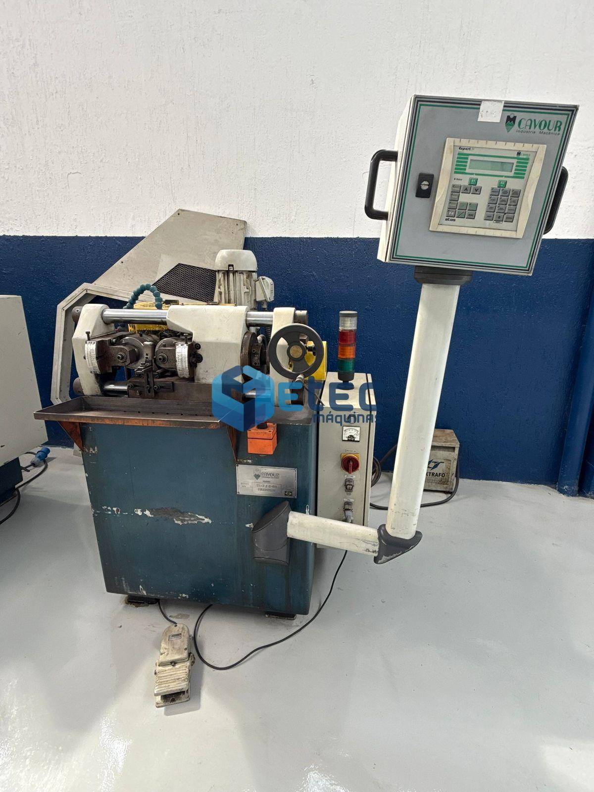 Laminadora de Roscas e Perfis Especiais Cavour TL7 / E60 Premium