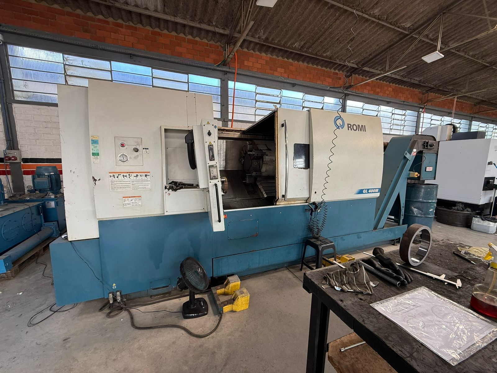 Torno CNC Romi GL400M - Ferramentas Acionadas